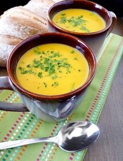 Spiced Butternut Squash Apple Soup