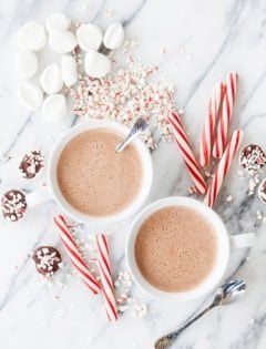 Spiked Peppermint Mocha Hot Chocolate
