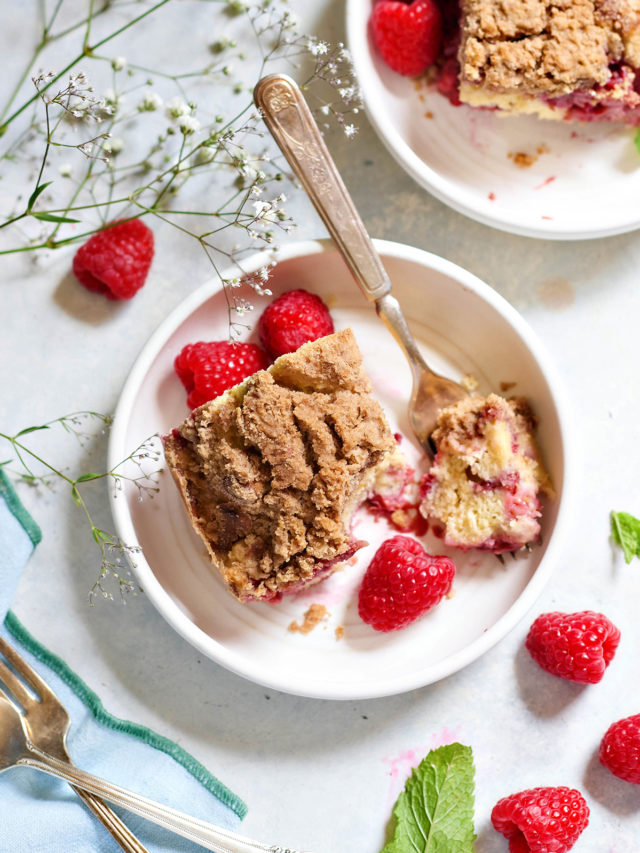 cropped-Raspberry-Buckle-Coffee-Cake.jpg
