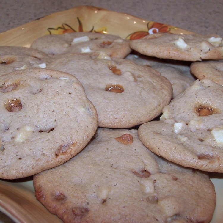 softcaramelapplecookies