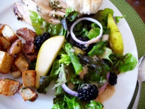 salad with pear, blackberries, and asparagus