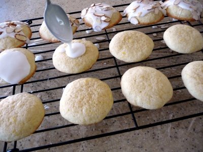 lemon buttermilk cookies with almond