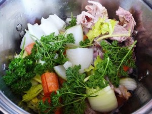How To Make Homemade Turkey or Chicken Stock