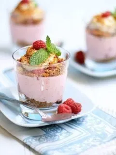 No Bake Raspberry Cheesecake Pots