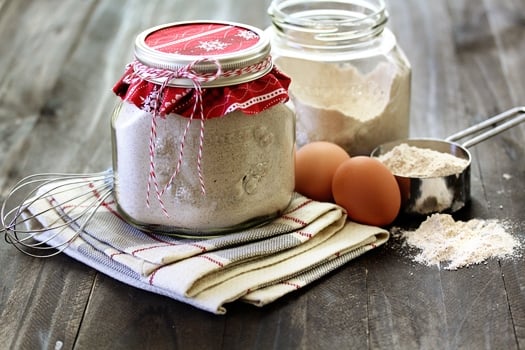 homemade jar gifts - 5 grain pancake mix