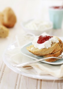 baguette with ricotta and jam