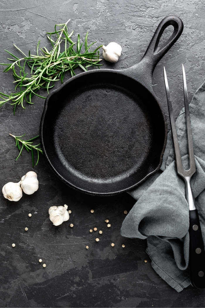 cleaning - Advice on use and care of Le Creuset cast iron skillet -  Seasoned Advice