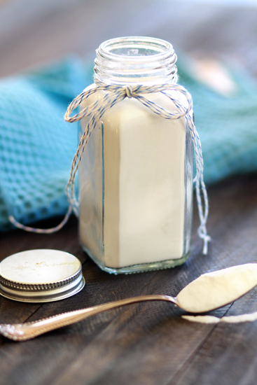 the many uses of baking soda