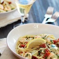 Shrimp Scampi with Tomatoes and Artichokes