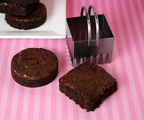 cutting brownies into shapes with biscuit cutter