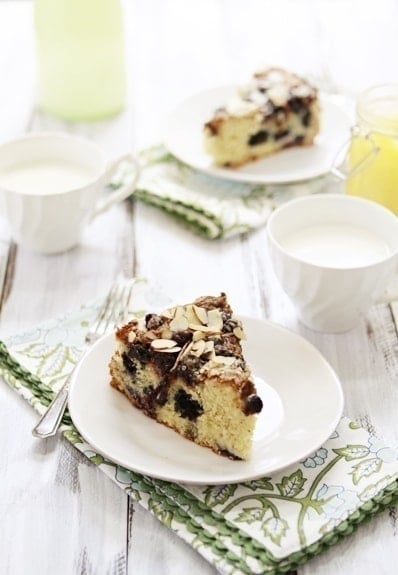 lemon and blueberry breakfast cake