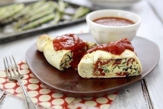 spinach, ricotta and tomato calzones