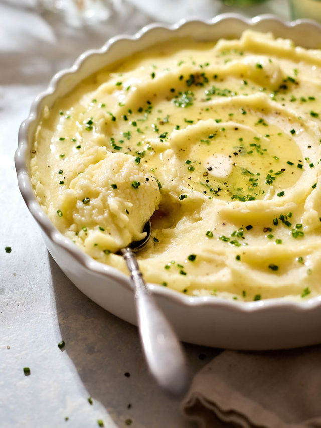 cropped-Mascarpone-Chive-Mashed-Potatoes.jpg