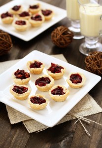 mini cranberry walnut tarts
