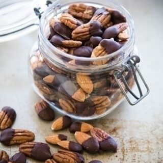 how to make chocolate dipped nuts