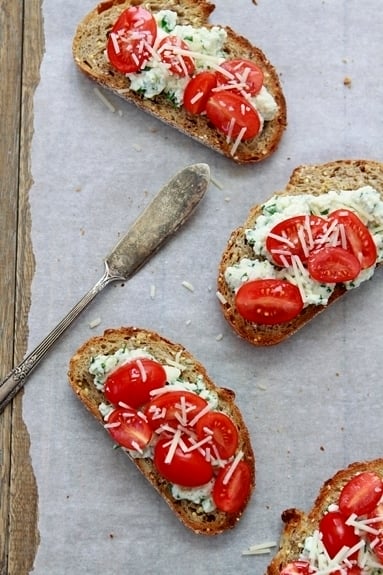 Herbed Ricotta Crostini with Fresh Tomatoes | Good Life Eats