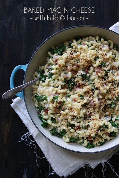 Baked white cheddar mac n cheese with kale and bacon