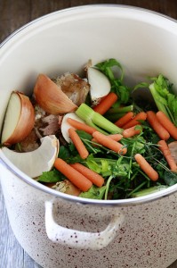 how to make broth from leftover turkey carcass
