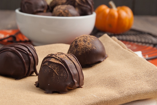 pumpkin pie truffles