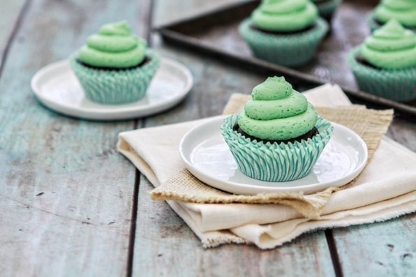chocolate mint cupcakes