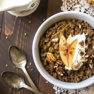 Slow Cooker Steel Cut Chai Apple Oatmeal