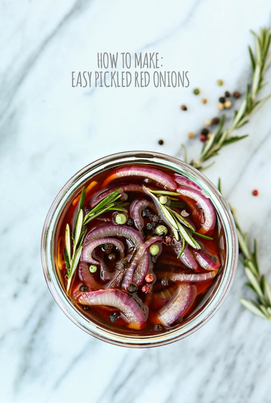 https://www.goodlifeeats.com/wp-content/uploads/2015/04/How-to-Make-Easy-Pickled-Red-Onions.jpg