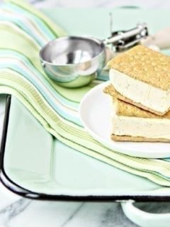 4 Ingredient Key Lime Pie Ice Cream Sandwiches