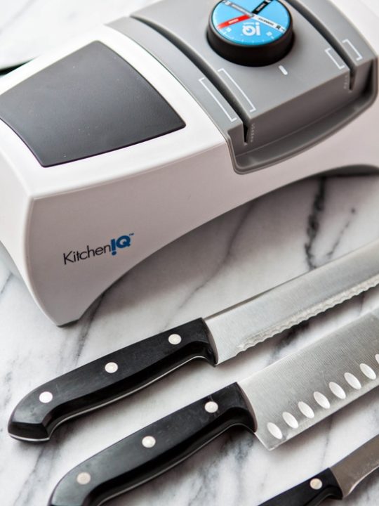 Sharpen shop electric knife