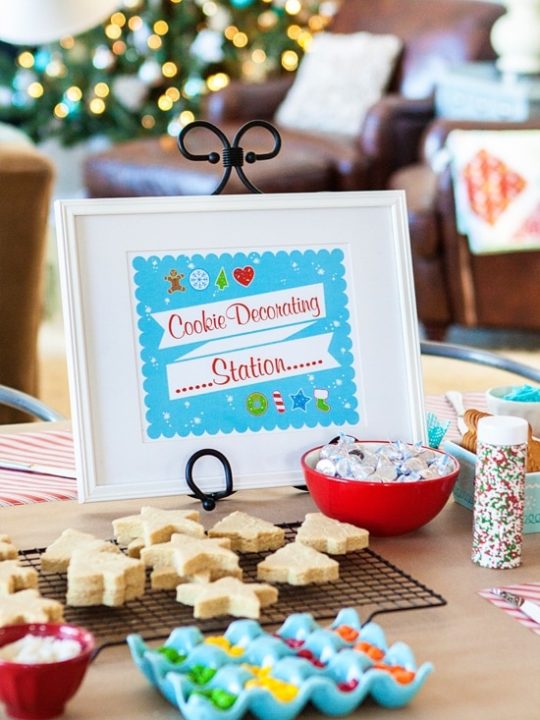 How to Host a Cookie Decorating Party
