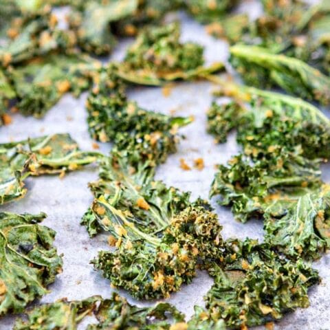 Cheesy Kale Chips Recipe
