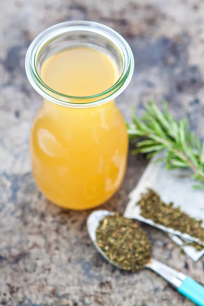 Green Tea Apple Cider Vinegar Hair Rinse (So Refreshing!) | Good Life Eats Green Tea Apple Cider Vinegar Hair Rinse (So Refreshing!) | Good Life Eats
