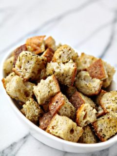 Easy Homemade Croutons