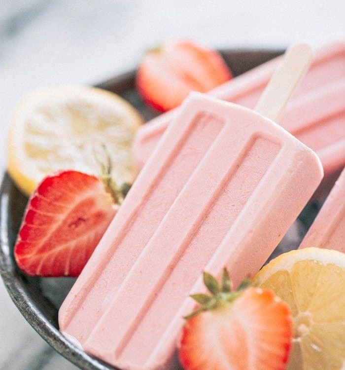 Creamy Strawberry Lemonade Popsicles images and recipe