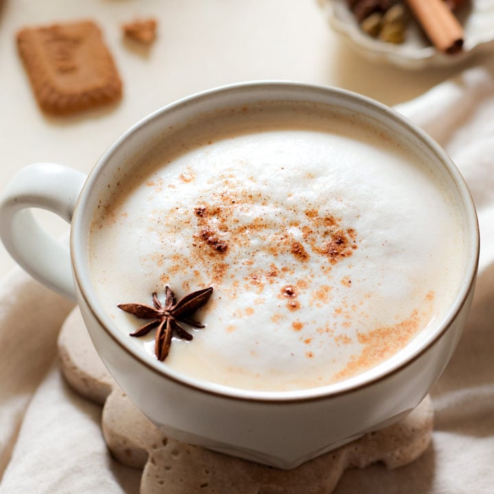 Homemade Pumpkin Chai Latte Recipe