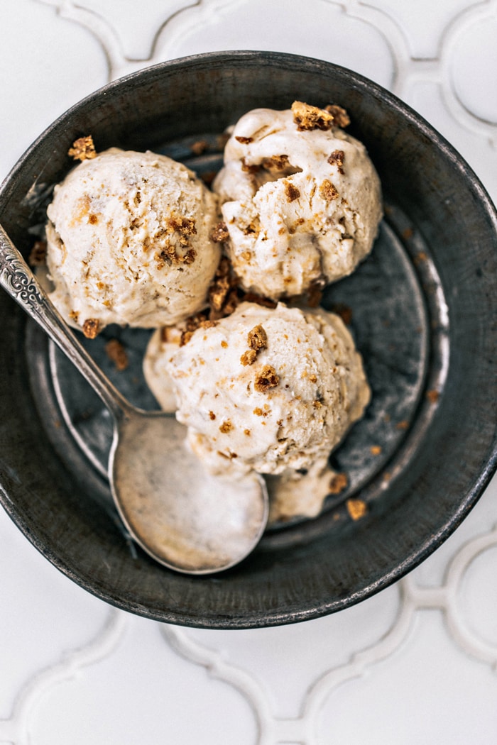 recipe No Churn Pumpkin Spice Ice Cream and Pumpkin Caramel and Gingersnaps photo and recipe