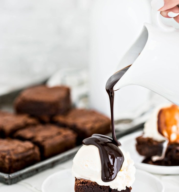 brownie with ice cream and hot fudge