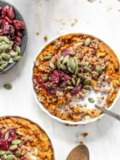 ramekin of pumpkin pie oatmeal