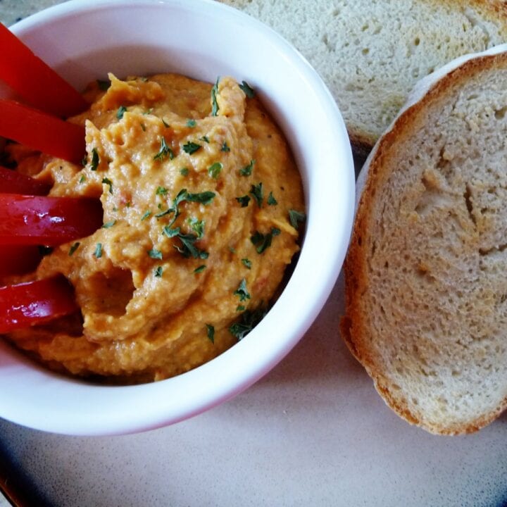 Sundried Tomato Hummus