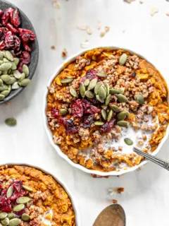 ramekin of pumpkin pie oatmeal