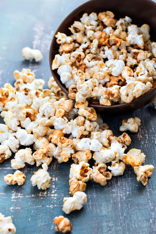 Homemade Microwave Popcorn (How to Make Popcorn)