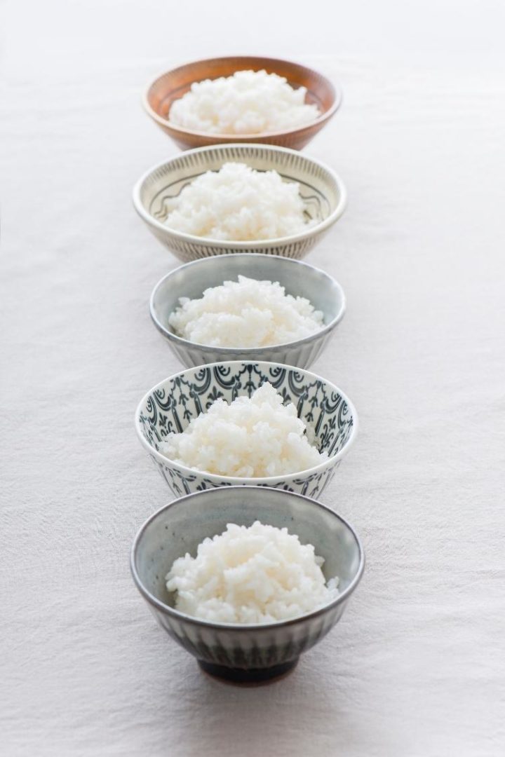 bowls of cooked white rice