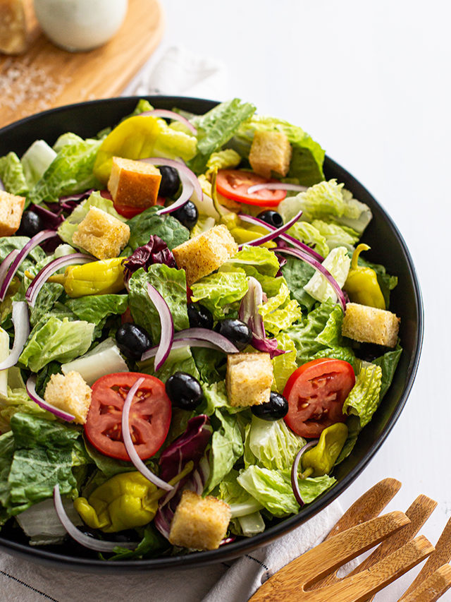 Make Your Own Olive Garden Salad & Dressing with this Simple Recipe ...