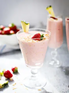 photo of a Strawberry Pineapple Smoothie