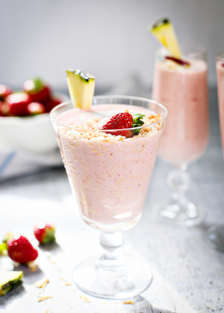 photo of a Strawberry Pineapple Smoothie