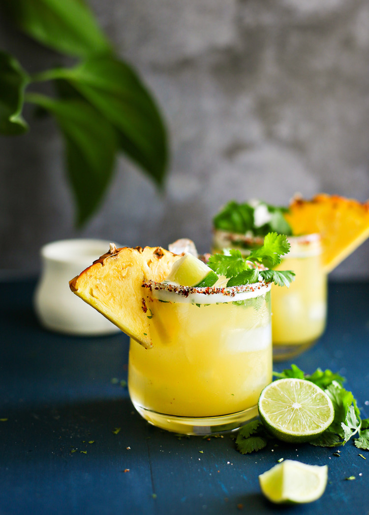 photo of a pineapple margarita