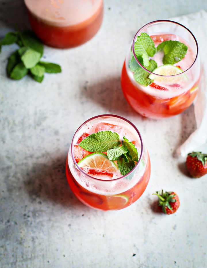 photo of strawberry agua fresca on a table