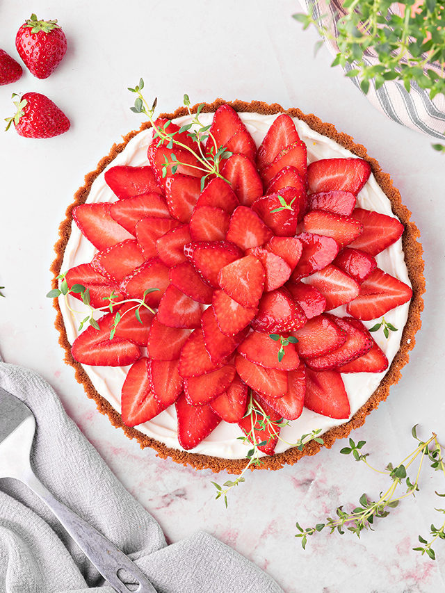 No Bake Strawberry Lemon Tart Perfect Summer Dessert Good Life Eats no-bake-strawberry-lemon-tart-perfect-summer-dessert-good-life-eats