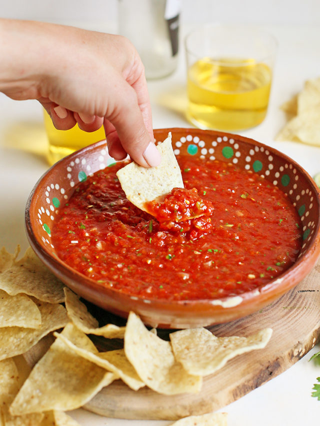 How to Make the BEST Restaurant Style Salsa Good Life Eats