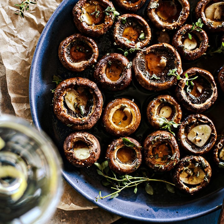 Balsamic and Thyme Roasted Portobello Mushrooms