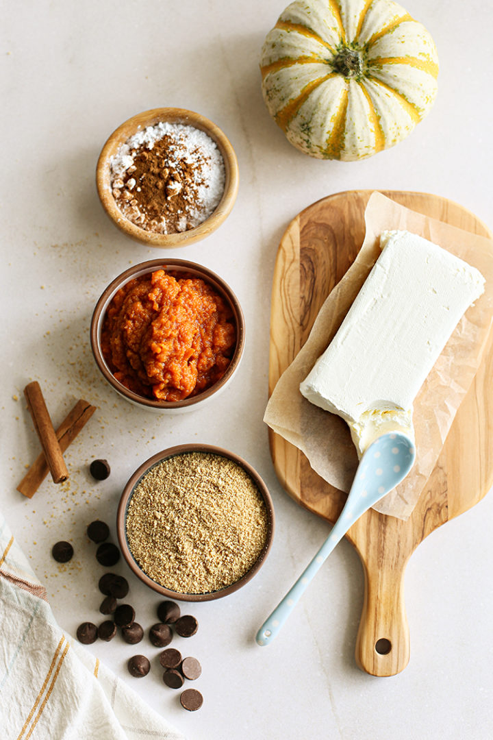 photo of ingredients to make pumpkin truffles